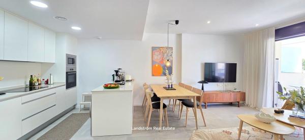 Продажа квартиры на Piso en Calle Jacinto Verdaguer, 14, Dehesa de Campoamor, Orihuela, Ориуэла
thumbnail 3