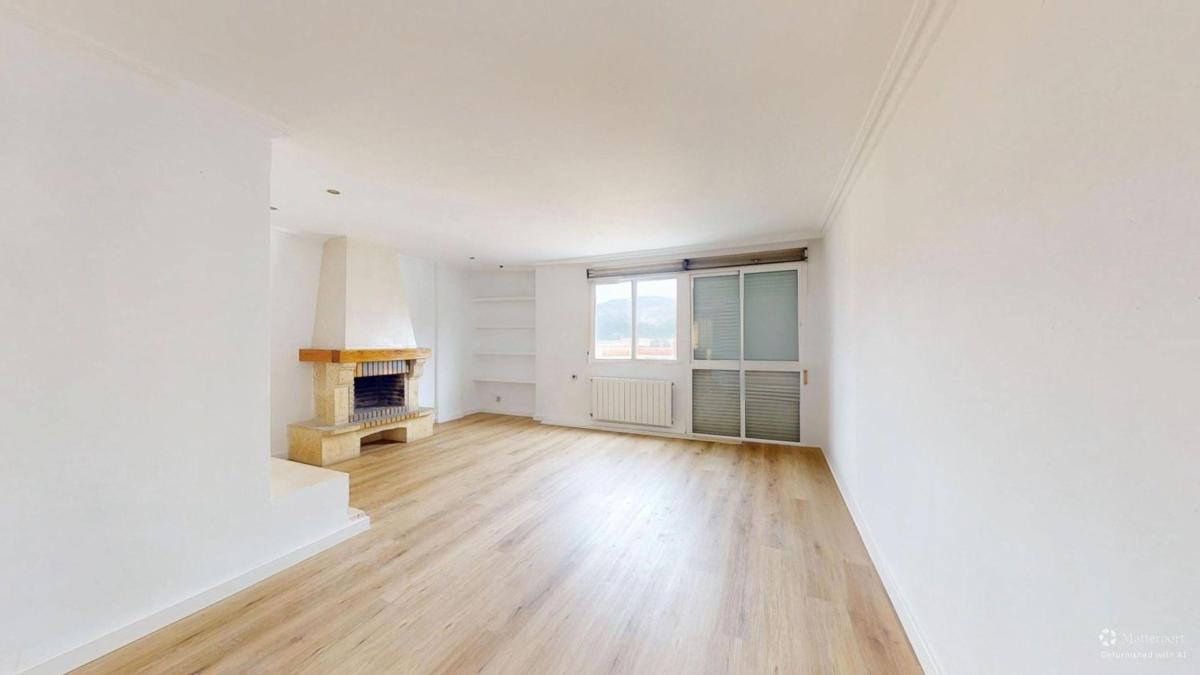 Недвижимость на продажу и в аренду в Испании photo 5