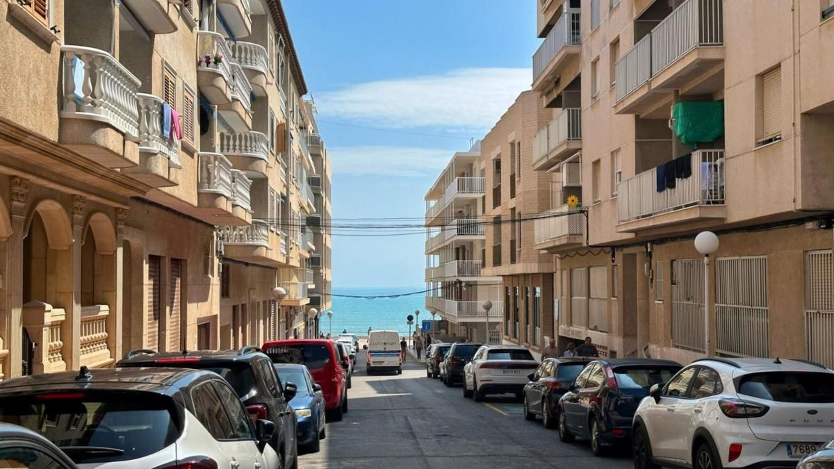 Продажа квартиры на Piso en Calle Jorge Juan, Guardamar Playa, Guardamar del Segura, Гуардамар-дель-Сегура
photo 5