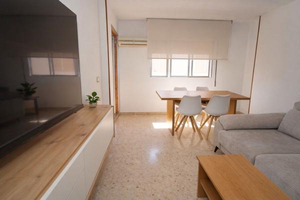 Sale of flat in Piso en Calle de les Escoles, Centro Urbano, Benidorm, Benidorm
photo 1