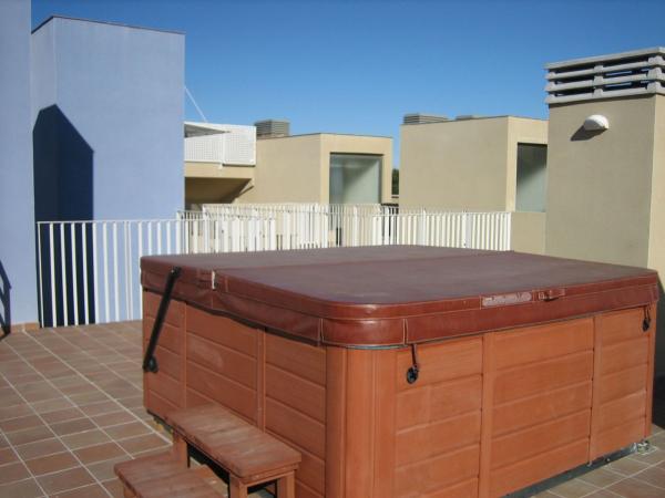 Продажа квартиры на Piso en Avenida de Santa Caterina, 86, Teulada, Теулада
thumbnail 3