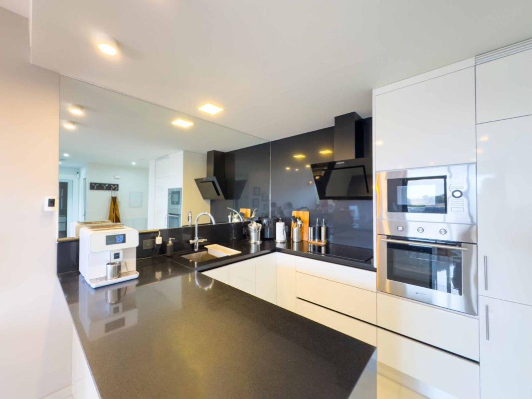 Sale of apartment in Piso en Zona Lago - Los Almendros, Orihuela, Orihuela
photo 3