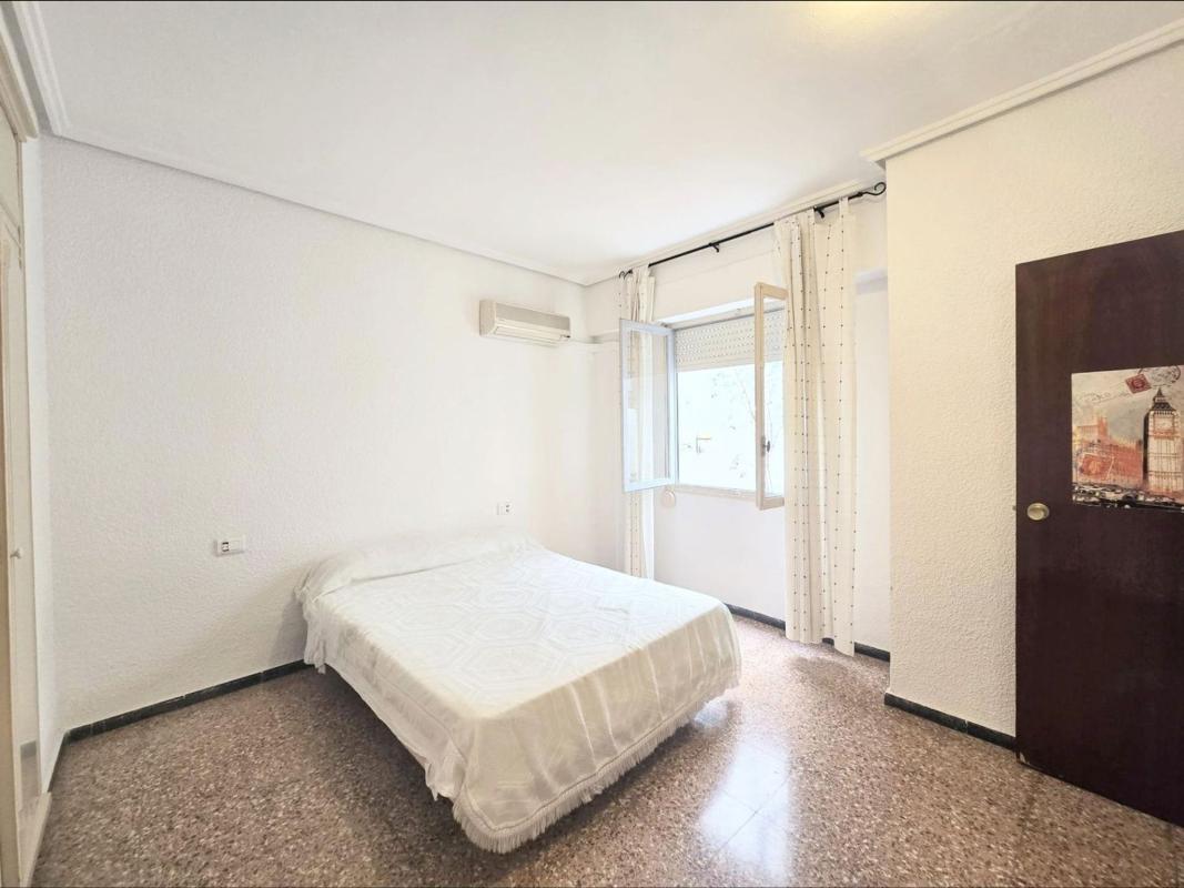 Sprzedaż mieszkania w Piso en Centro, Elche / Elx, Elche / Elx
photo 5