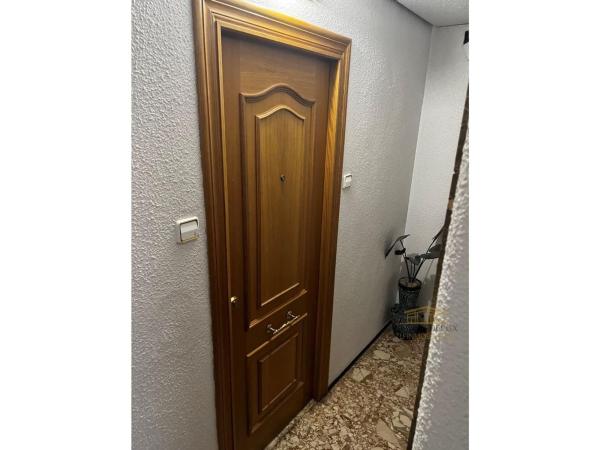 Продажа квартиры на Piso en Calle Mariano Benlliure, Reina Victoria-Miguel Hernández, Elche / Elx, Эльче / Эльх
 photo 1