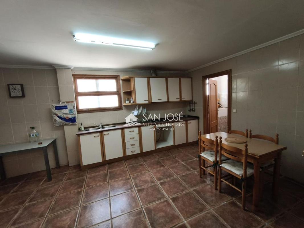 Недвижимость на продажу и в аренду в Испании photo 4