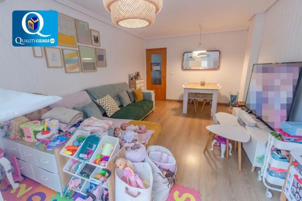 Venta de piso en Piso en Alcalde Felipe Mallol, San Vicente del Raspeig, San Vicente del Raspeig
thumbnail 3