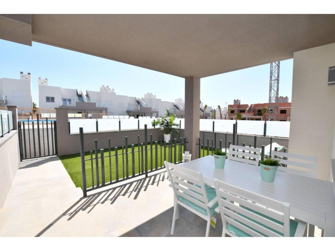 Продажа квартиры на Piso en La Cañada - Los Alcores, San Miguel de Salinas, Сан-Мигель-де-Салинас
photo 4