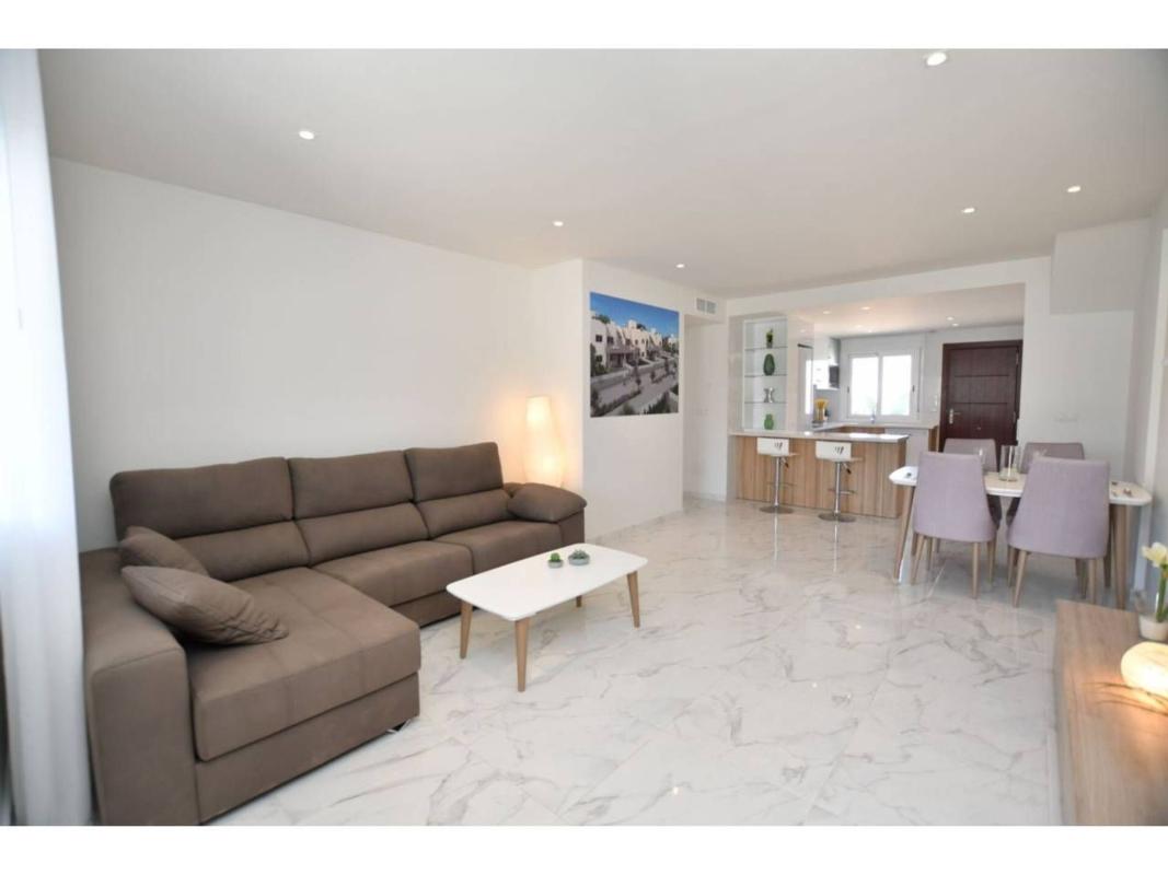 Продажа квартиры на Piso en La Cañada - Los Alcores, San Miguel de Salinas, Сан-Мигель-де-Салинас
photo 5