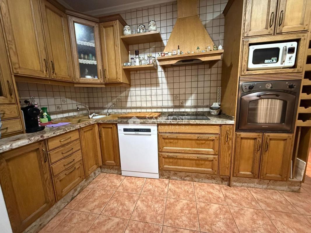 Недвижимость на продажу и в аренду в Испании photo 5