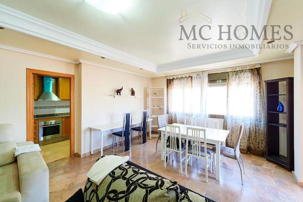 Продажа квартиры на Piso en CL San Julian, Puerto Deportivo, Torrevieja, Торревьеха
thumbnail 3