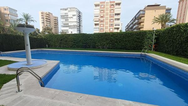 Sale of flat in Piso en Playa de San Juan, Alicante / Alacant, Alicante
thumbnail 2