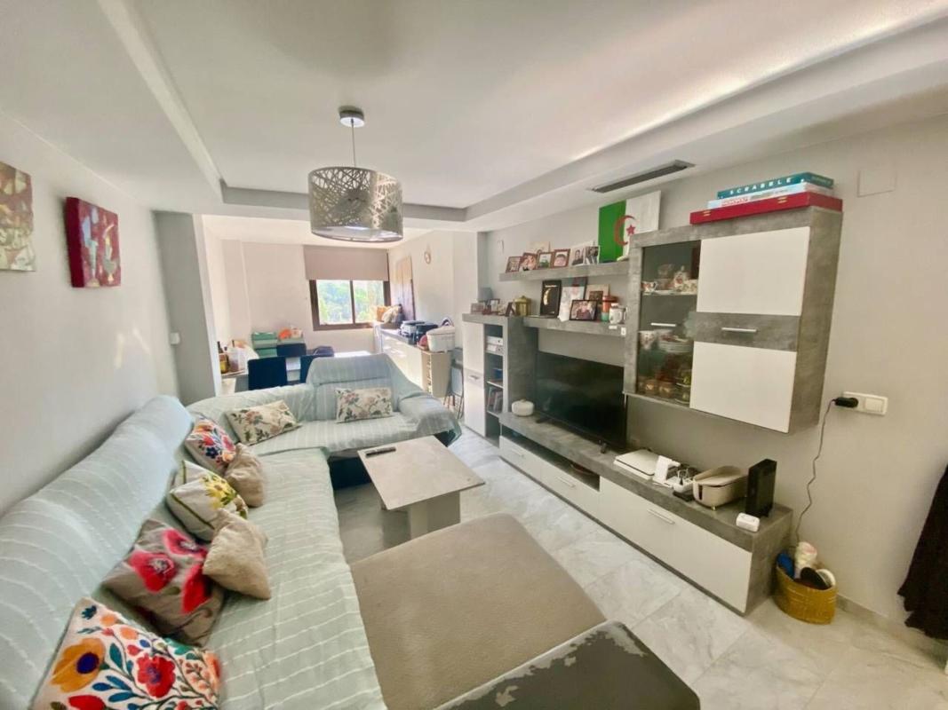 Продажа квартиры на Piso en Avenida L'Aigüera, Pueblo Levante, Benidorm, Бенидорм
photo 2