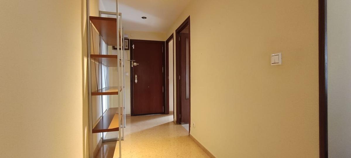 Продажа квартиры на Piso en Avenida José María Hernández Mata, 6, La Florida, Alicante / Alacant, Аликанте / Алакант
photo 5
