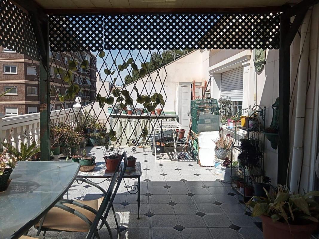 Properties for sale and rent in Spain photo 4