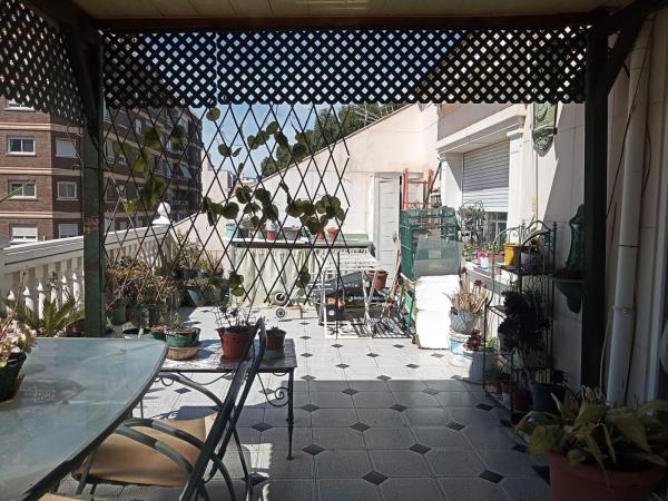 Casa o chalet independiente en Plaza Castelar - Mercado Central, Elda photo 4