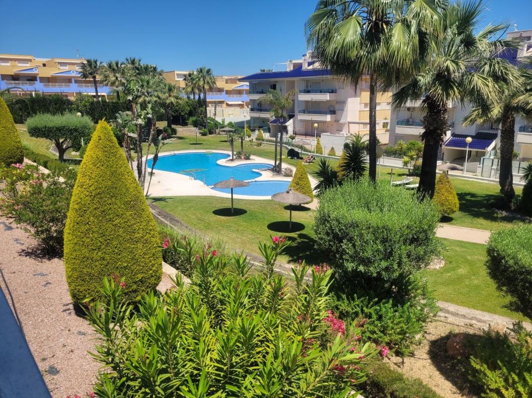 Продажа квартиры на Piso en Calle Federico García Lorca, 29, Mil Palmeras, Pilar de la Horadada, Пилар де ла Орадада
photo 1