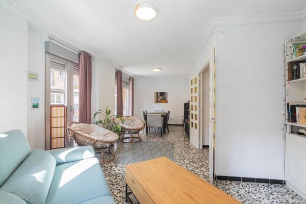 Дуплекс на продажу в Dúplex en Plaza dels Pontós, Centro, Elche / Elx, Эльче / Эльх photo 4