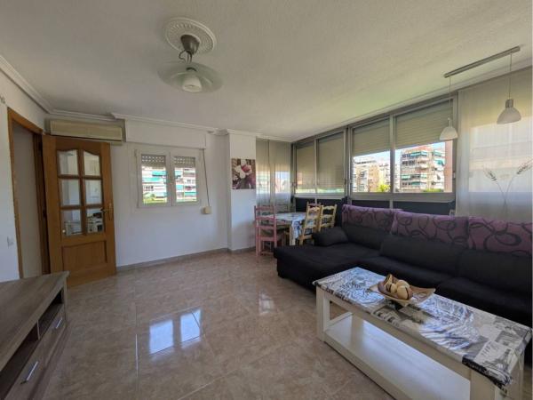 Sale of flat in Piso en Calle Esportista Juan Matos, La Albufereta, Alicante / Alacant, Alicante
 photo 2