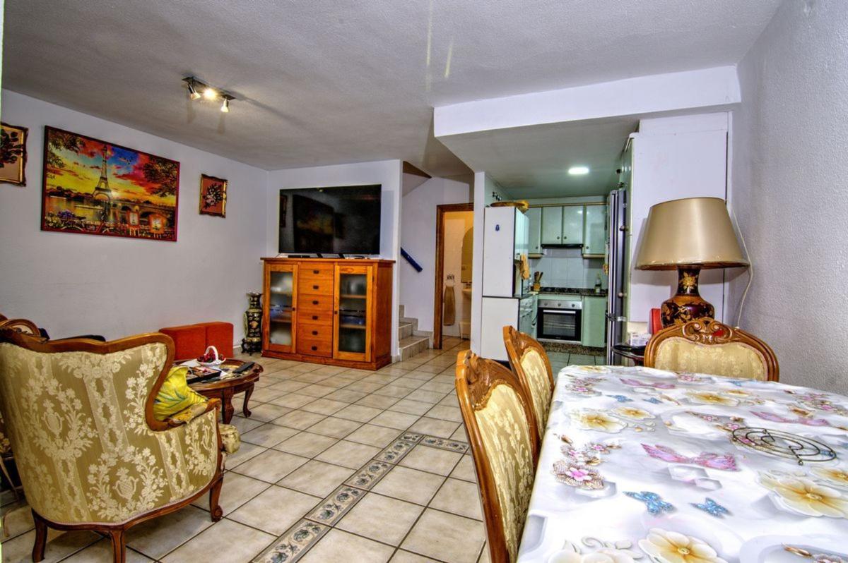 Properties for sale and rent in Spain photo 2
