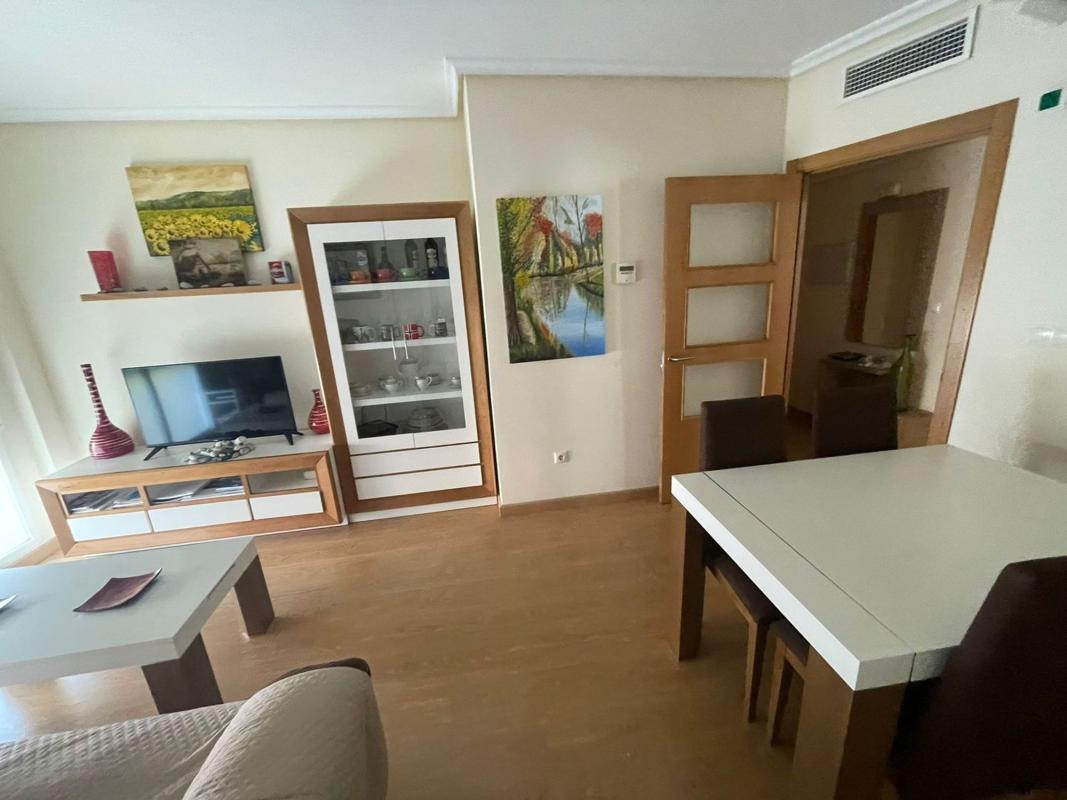 Venta de piso en Piso en Campoamor, Alicante / Alacant, Alicante / Alacant
 photo 2
