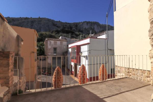Chalet independiente en venta en Casa o chalet en Vall de Laguart, Vall de Laguart
photo 1