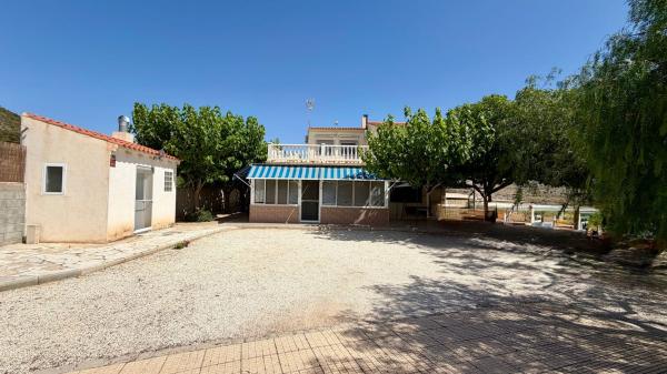 Casa o chalet independiente en Monforte del Cid thumbnail 2