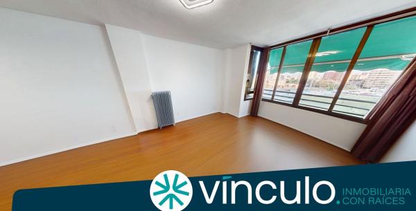 Venta de piso en Piso en Calle Vicente Chávarri, La Florida, Alicante / Alacant, Alicante / Alacant
photo 1