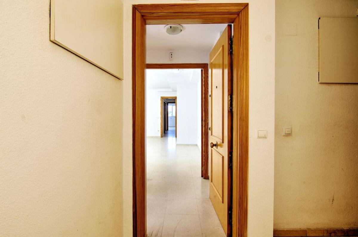 Venta de piso en Piso en Avenida Ciudad de Matanzas, Paus, Alicante / Alacant, Alicante / Alacant
 photo 4