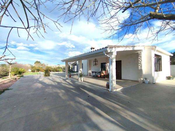 Independent chalet for sale in Casa o chalet en Benimarfull, Benimarfull
thumbnail 2