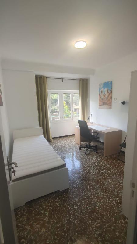 Venta de piso en Piso en Mercado, Alicante / Alacant, Alicante / Alacant
 photo 2
