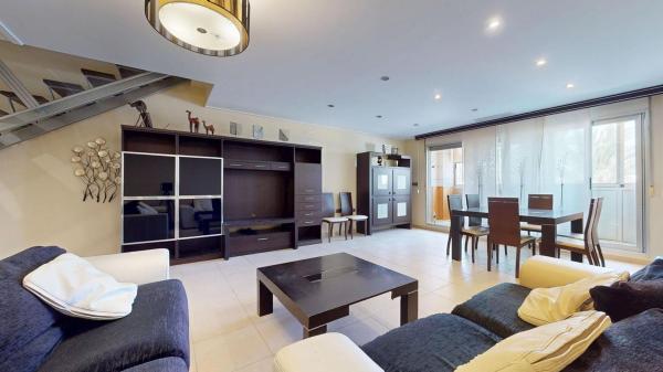 Дуплекс на продажу в Dúplex en Avenida de la Carrasca, Zona Pueblo, Pilar de la Horadada, Пилар де ла Орадада thumbnail 2