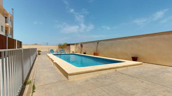 Дуплекс на продажу в Dúplex en Avenida de la Carrasca, Zona Pueblo, Pilar de la Horadada, Пилар де ла Орадада thumbnail 3
