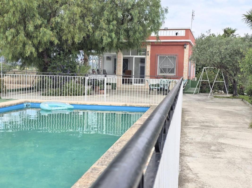 Propiedades en venta y alquiler en España photo 1