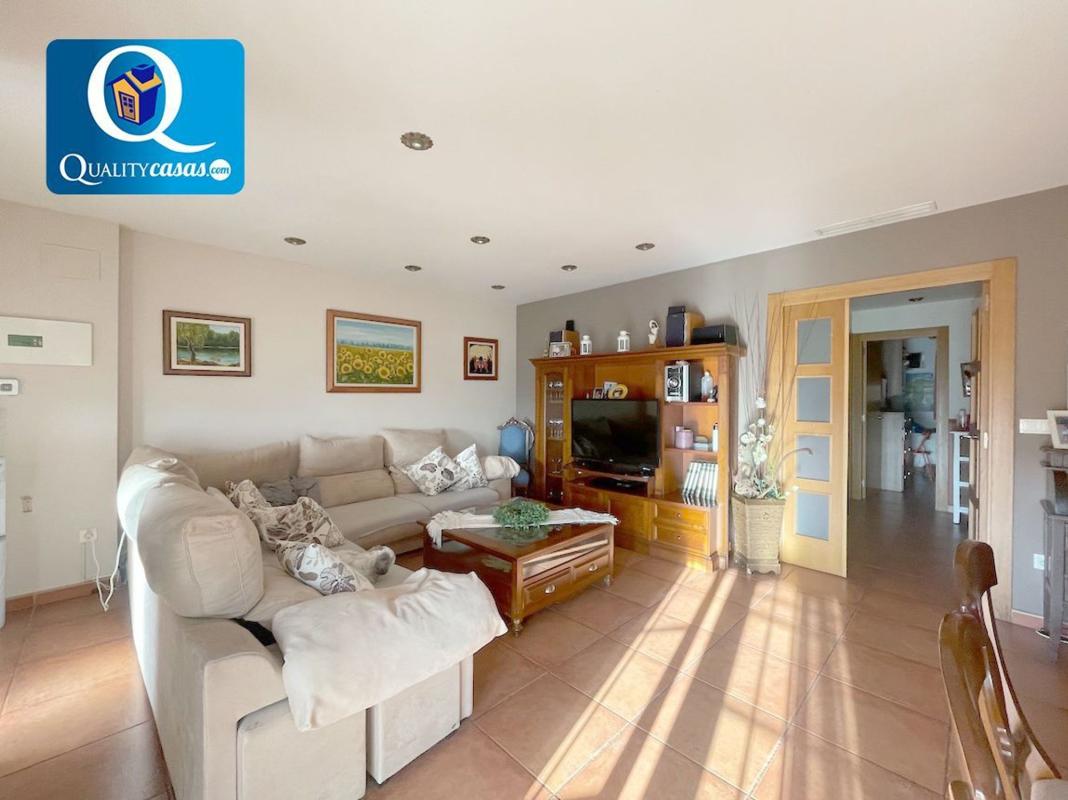 Venta de chalet independiente en Casa o chalet en Monforte del Cid, Monforte del Cid
photo 3