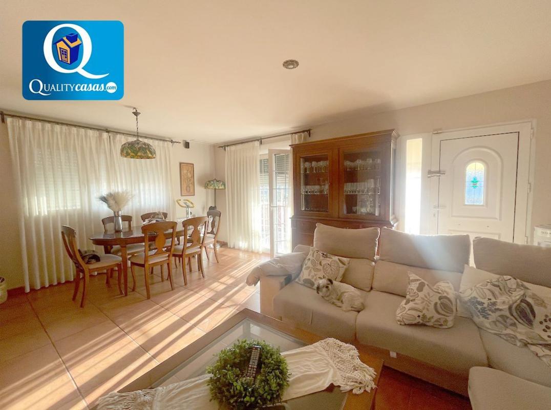 Venta de chalet independiente en Casa o chalet en Monforte del Cid, Monforte del Cid
photo 4