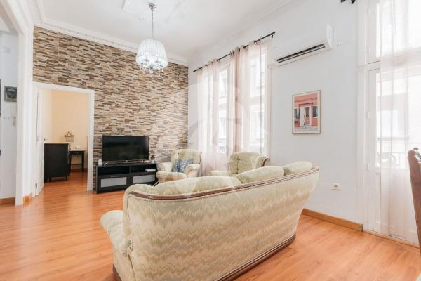 Продажа квартиры на Piso en Calle Barón de Finestrat, Centro Tradicional, Alicante / Alacant, Аликанте / Алакант
photo 1