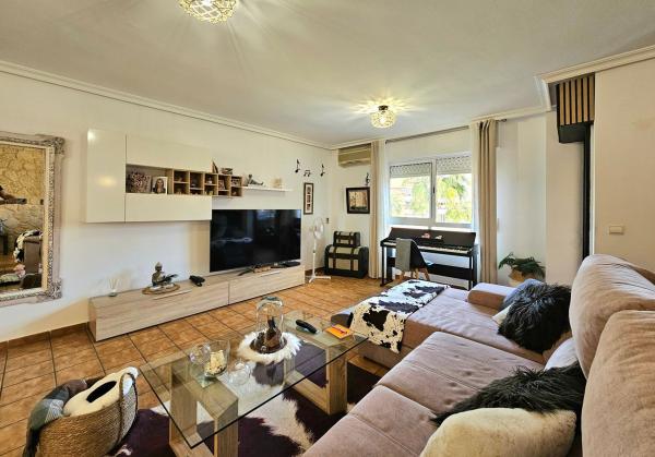 Продажа квартиры на Piso en Calle Villafranqueza, Sol y Luz, San Vicente del Raspeig, Сан-Висенте-дель-Распейг
photo 1