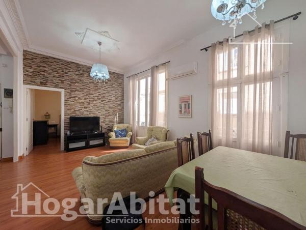 Продажа квартиры на Piso en Calle Barón de Finestrat, Centro Tradicional, Alicante / Alacant, Аликанте / Алакант
photo 1