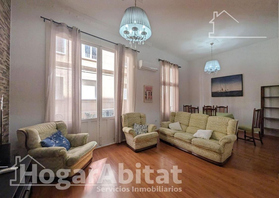 Sale of apartment in Piso en Calle Barón de Finestrat, Centro Tradicional, Alicante / Alacant, Alicante
photo 2