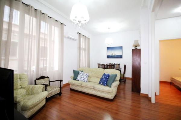 Продажа квартиры на Piso en Calle Barón de Finestrat, Centro Tradicional, Alicante / Alacant, Аликанте / Алакант
photo 1