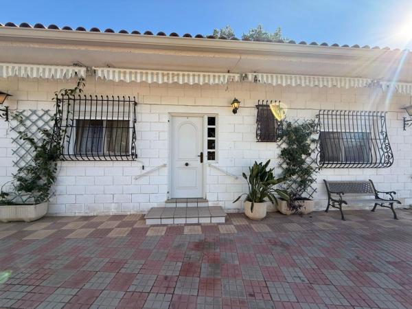 Casa o chalet independiente en Calle la Serreta, Novelda thumbnail 2