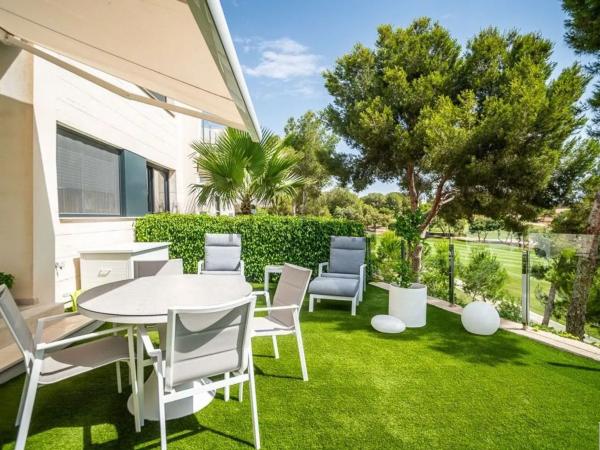 Продажа квартиры на Piso en Calle Jose Maria Olazabal, Pinar de Campoverde, Pilar de la Horadada, Пилар де ла Орадада
photo 1