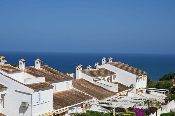 Chalet adosado en Calle Verdi, Gran Vista-Olivo de Oro, Gran Alacant thumbnail 2