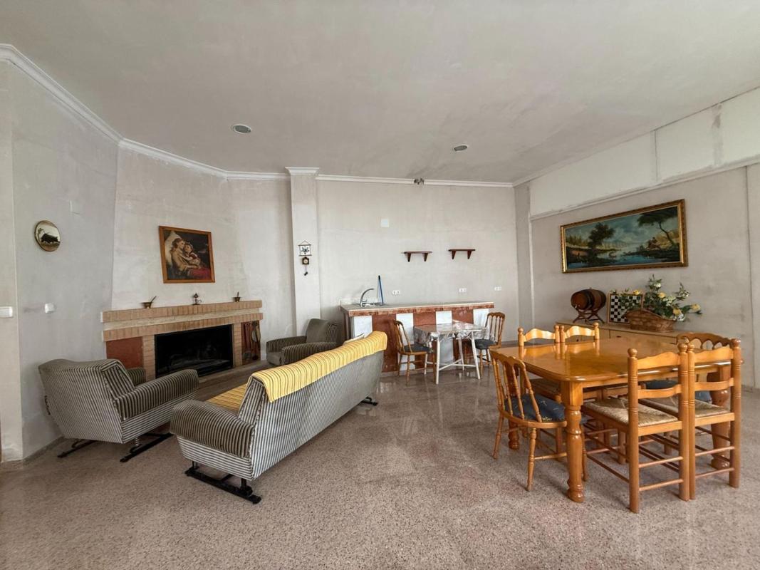 Properties for sale and rent in Spain photo 3