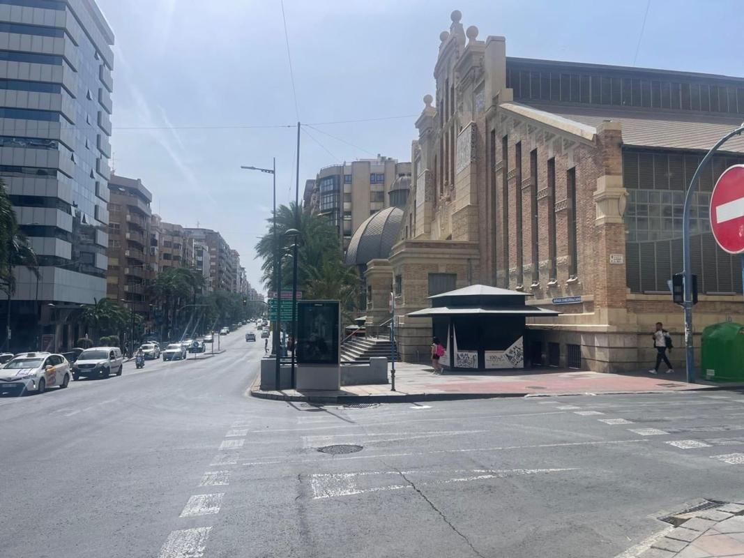 Venta de piso en Piso en Plaza de San Cristóbal, Casco Histórico-Santa Cruz, Alicante / Alacant, Alicante / Alacant
 photo 5