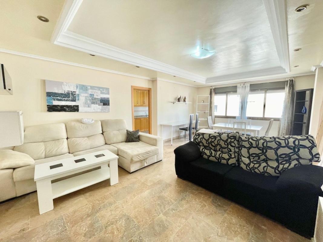 Venta de piso en Piso en Puerto Deportivo, Torrevieja, Torrevieja
photo 5