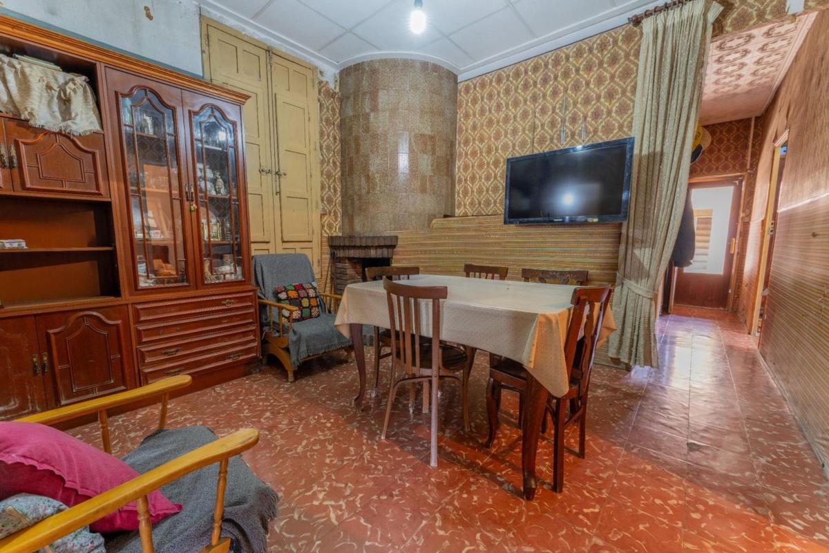 Properties for sale and rent in Spain photo 5