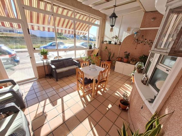 Chalet adosado en Calle Alemany, Las Bayas-Asprillas, Elche / Elx thumbnail 2