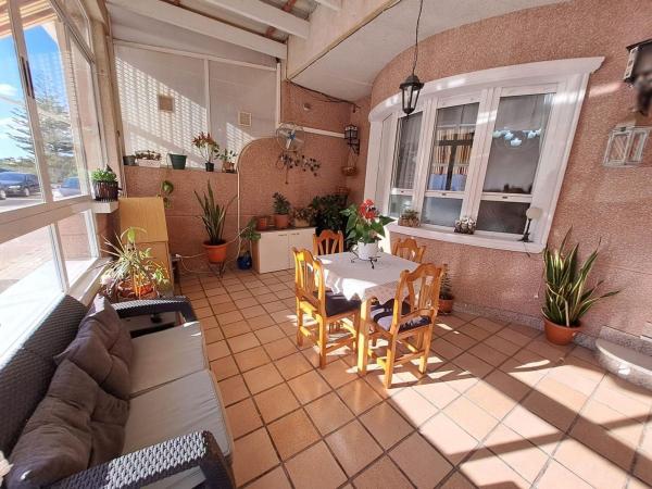Chalet adosado en Calle Alemany, Las Bayas-Asprillas, Elche / Elx thumbnail 3