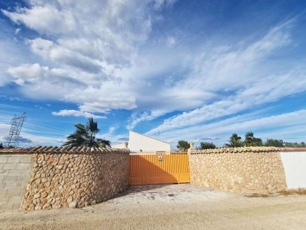 Rustic farm for sale in Finca rústica en Maitino-Perleta, Elche / Elx , Elche / Elx thumbnail 2